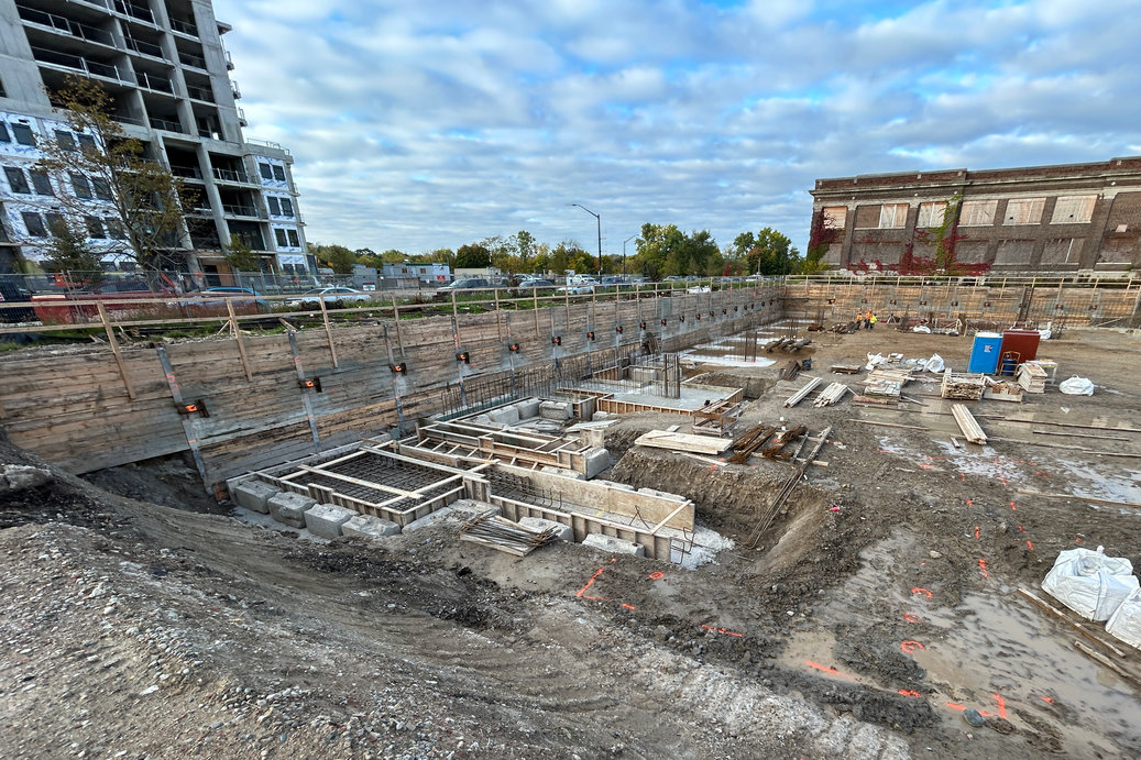 Construction site at 370 South Street in London Ontario SoHo in October 2023. Foundation being laid, rebar, cranes, sand, gravel. As a partner in the Vision SoHo Alliance, Zerin is in the process of developing a 119 unit apartment building on South Street.